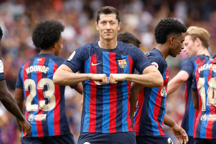 Ganó Barcelona con goles de Lewandoski