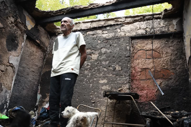 El drama de un jubilado que quedó sin nada por el fuego