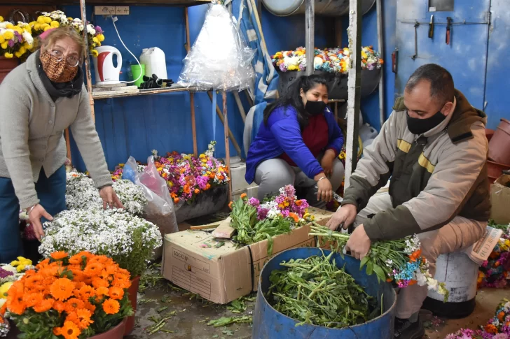 Los floristas tienen la esperanza de un repunte de ventas por este Día del Padre