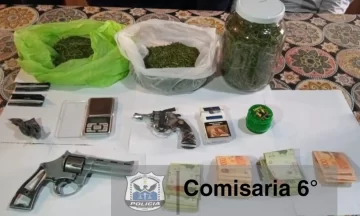 Un narco cayó con dos armas, $54.000 y drogas