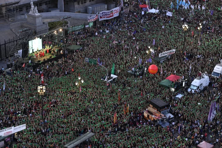 Marea verde frente al Congreso nacional