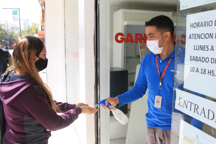 Comercio: el gremio insiste con el horario corrido y los propietarios están divididos