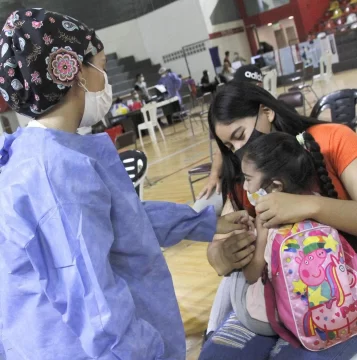 Arranca la primera vacunación anticovid de refuerzo para niños: lo que hay que saber