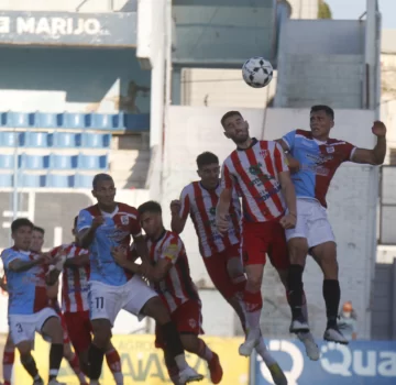 Muy lejos de la hazaña y el ascenso