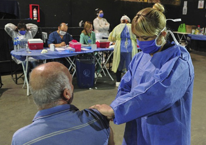 Gripe y neumonía triplican riesgo de infarto y cuadruplican el de ACV