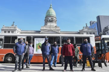 Alumnos deberán aprobar el 70% de los contenidos para pasar de año o grado