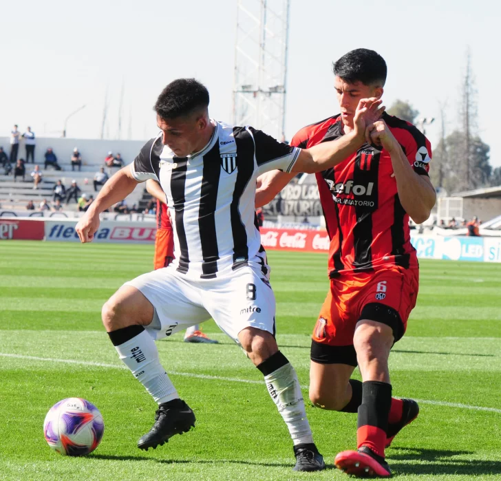 Gimnasia lo dejó pasar