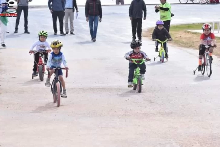 Otra tarde a las vueltas, en dos pruebas distintas