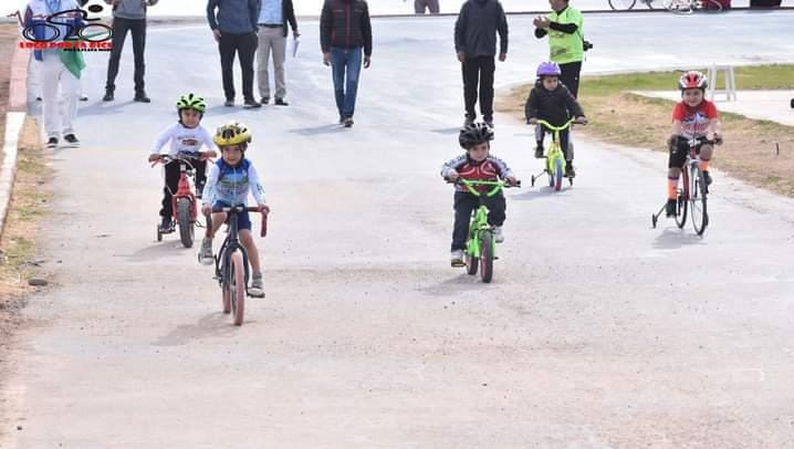 Otra tarde a las vueltas, en dos pruebas distintas