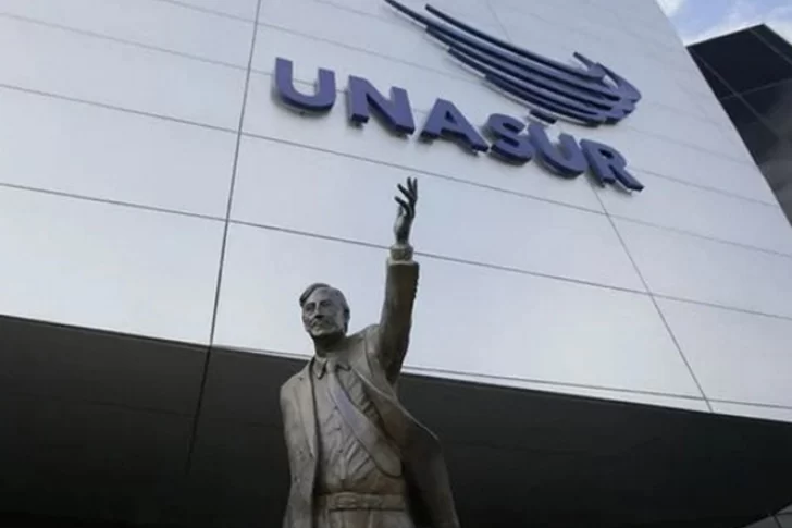 Estatua de Néstor Kirchner, al CCK