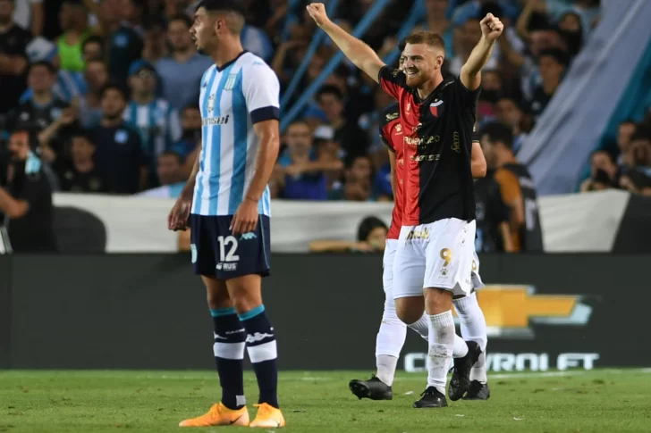 Racing perdió y complicó sus chances coperas