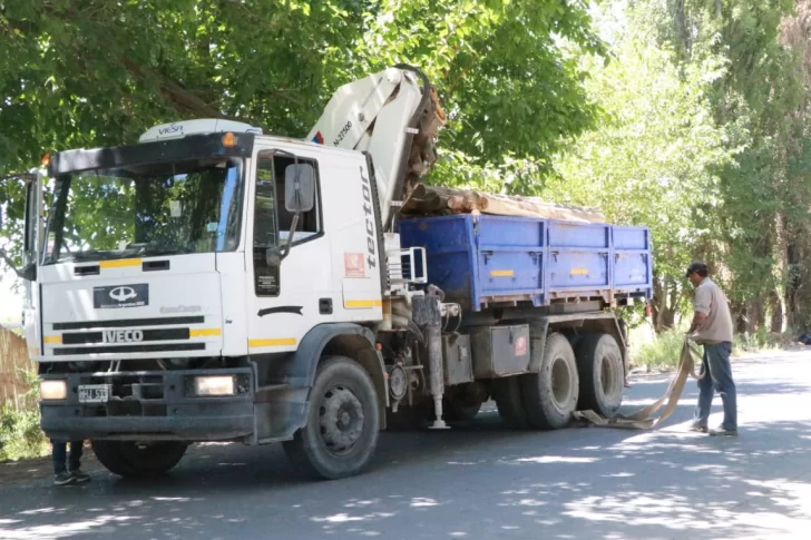 Otros $148 millones a municipios y kit de materiales a los más afectados