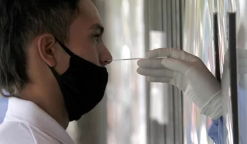 Cambio de criterio: quiénes deben testearse para saber si tienen coronavirus, en San Juan