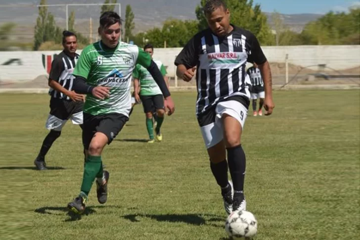 Colola y Los Andes no se dan tregua en Iglesia