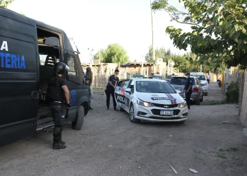 Dos mujeres que se llevaban mal pelearon y una de ellas fue asesinada de un puntazo