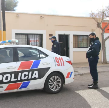 Una puesta en escena de “municipales” y tiros para robar más de $800.000 y un auto