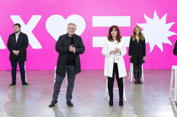 El Presidente y Cristina, en acto final de Tecnópolis