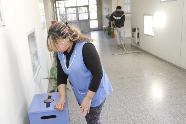 Pase a planta de contratados: lidera Educación y le siguen, lejos, cinco áreas