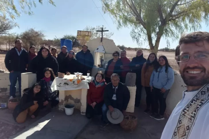 La iglesia que lleva ayuda y diversión a gente que vive en zonas inhóspitas