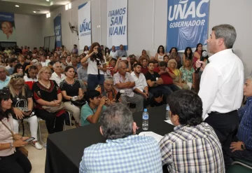 Uñac pidió más mujeres en las Juntas y le marcó el camino a Pocito y Rawson