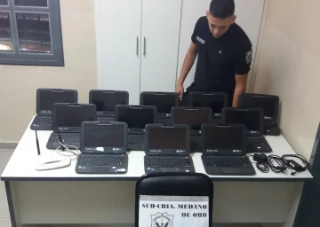 Un alumno resultó ser uno de los ladrones del robo de 12 netbooks en una escuela