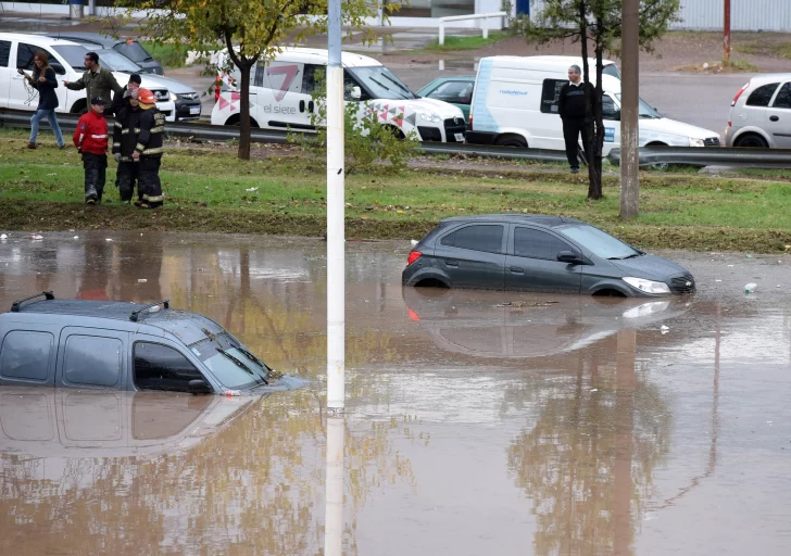 Mendoza golpeada por  fuerte lluvia y granizada