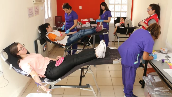 Se dona más sangre que en marzo, pero aún falta