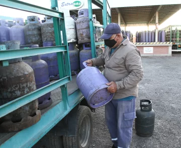 Desde el lunes volverá la venta oficial de garrafas con los precios subsidiados