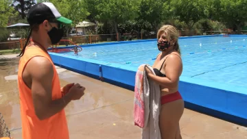 El festejo de la Navidad en las piletas fue tímido y la gente tuvo muchos cuidados