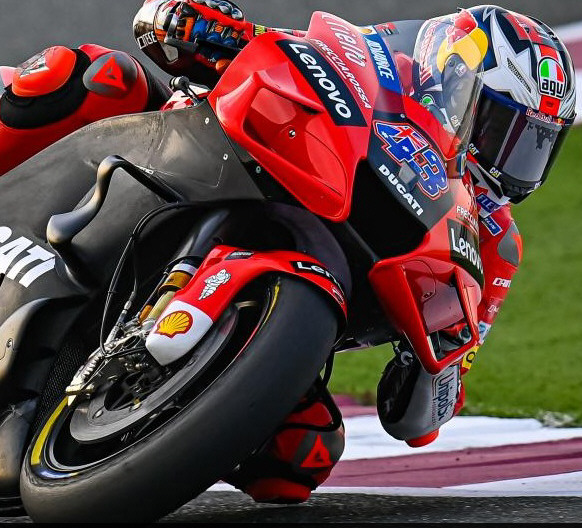 Ducati dominó los ensayos