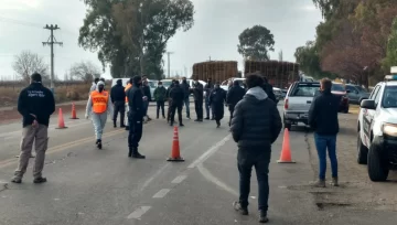 Permiten desplazarse a productores tras reclamo en la Ruta 20 a Caucete