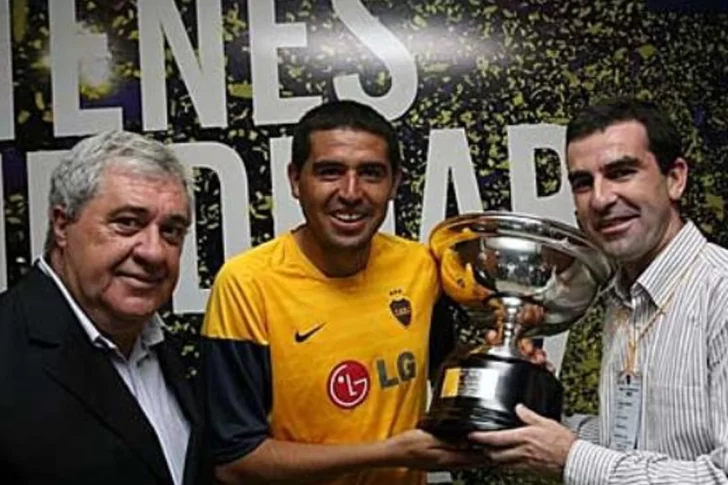 Ameal sueña con Riquelme presidente