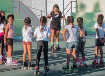 Hockey sobre patines, ahora gratis para chicos en Ullum