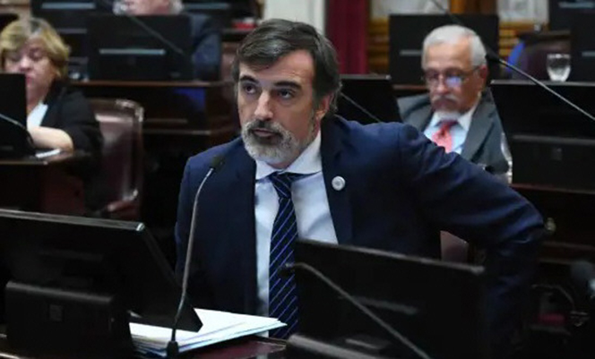 Bullrich tiene esclerosis lateral amiotrófica (ELA)