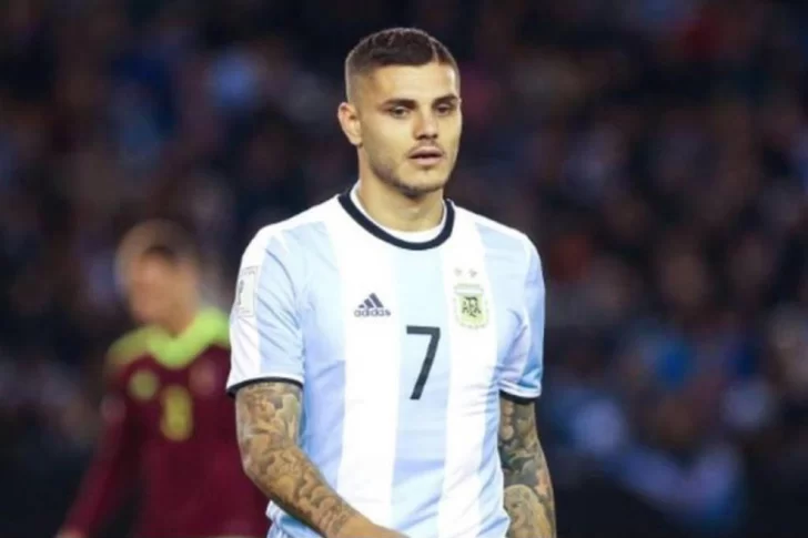 Scaloni dio una lista de 50 nombres con Icardi adentro