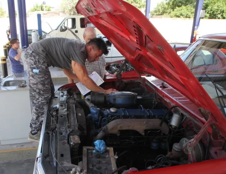 Seguridad en los vehículos: grabar un auto completo costará $1300