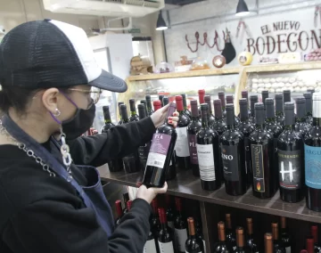 Dicen que por la menor cosecha los vinos nuevos vienen con fuerte suba