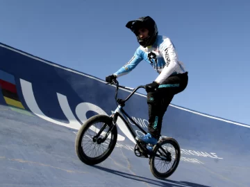 Chalo Molina no tuvo un buen día y sólo superó una ronda en la 1ra fecha de la Copa del Mundo