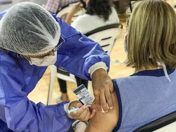 San Juan recibirá 16.200 dosis de la vacuna china Sinopharm