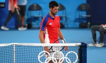 Un golpe inesperado para Djokovic en las semis