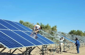 Crece poco el número de usuarios que inyectan energía solar a la red