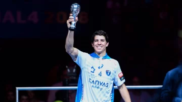 Diego Simonet, campeón de la Champions League de handball