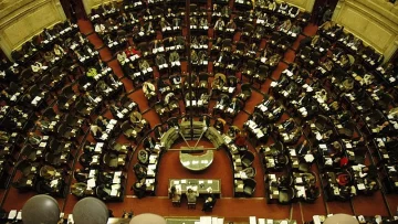 Insólita pelea por los despachos en Diputados: multarán al que no entregue la llave