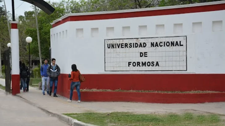 Aprobó 8 materias en 2 semanas y ahora la justicia investiga el “milagro” académico