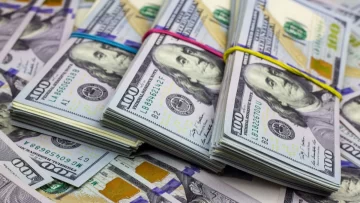 El dólar blue comenzó la semana con su tendencia alcista: la cotización en San Juan