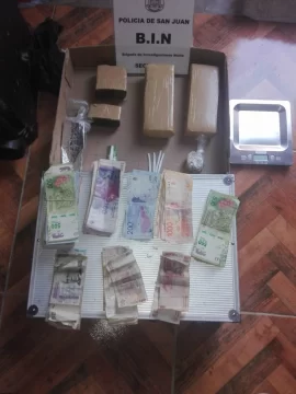 Los buscaban por disparar contra una casa, caen y a uno le hallan 2kg de droga