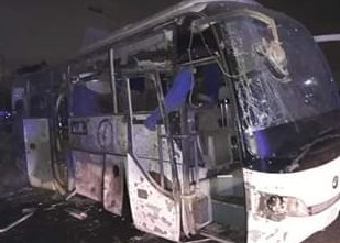 Explotó un bus turístico cerca de la pirámide de Giza y hay múltiples víctimas