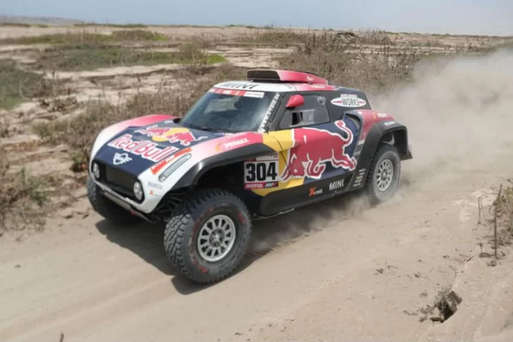 Peterhansel ganó y Al-Attiyah volvió a la cima en autos