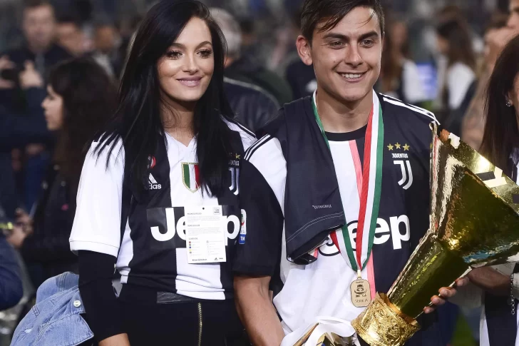 Dybala y Oriana Sabatini, otra vez positivos por coronavirus