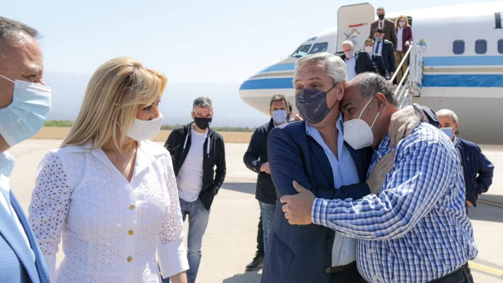 Alberto Fernández, en La Rioja reunido con los gobernadores peronistas